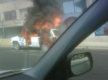 Grand Cherokee on fire Posted by Najib This picture was taken this sunday 