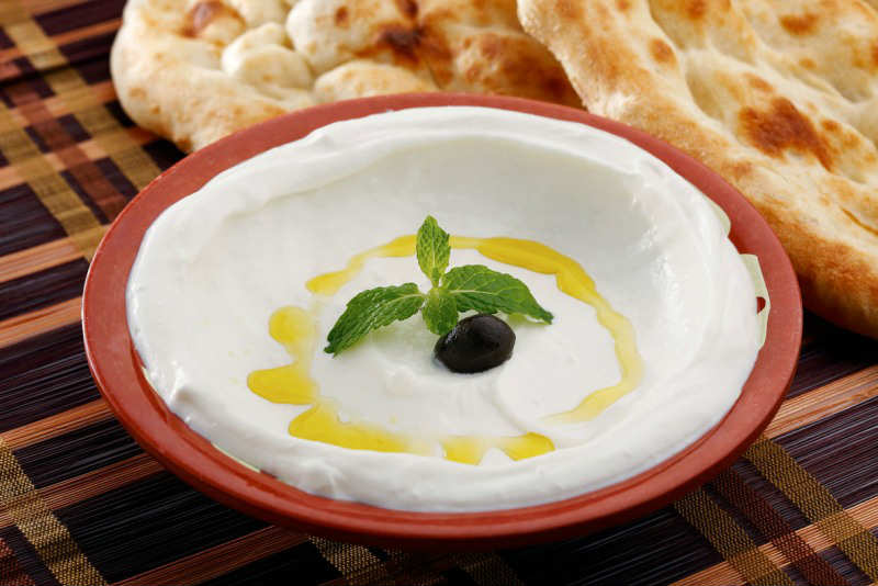 Labneh-with-Turkish-Bread_839