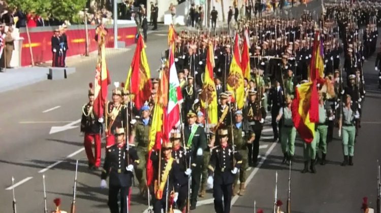 Spanish Army Raises Lebanese Flag on Spain’s National Day