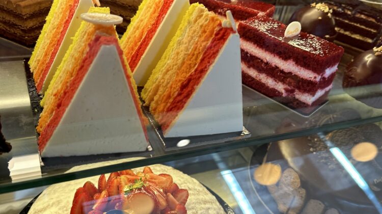 Pain D’or Replaced Rainbow Cakes With Sunset Cakes